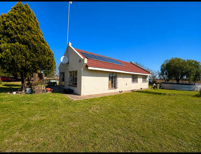 3 BEDROOM HOUSE FOR SALE IN BOLTONWOLD